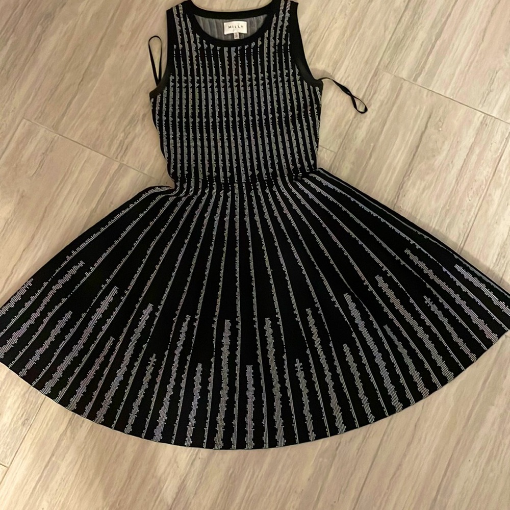 Milly NWOT Vertical Optic Fit and Flare Knit Dress Black White XXS-S (P)